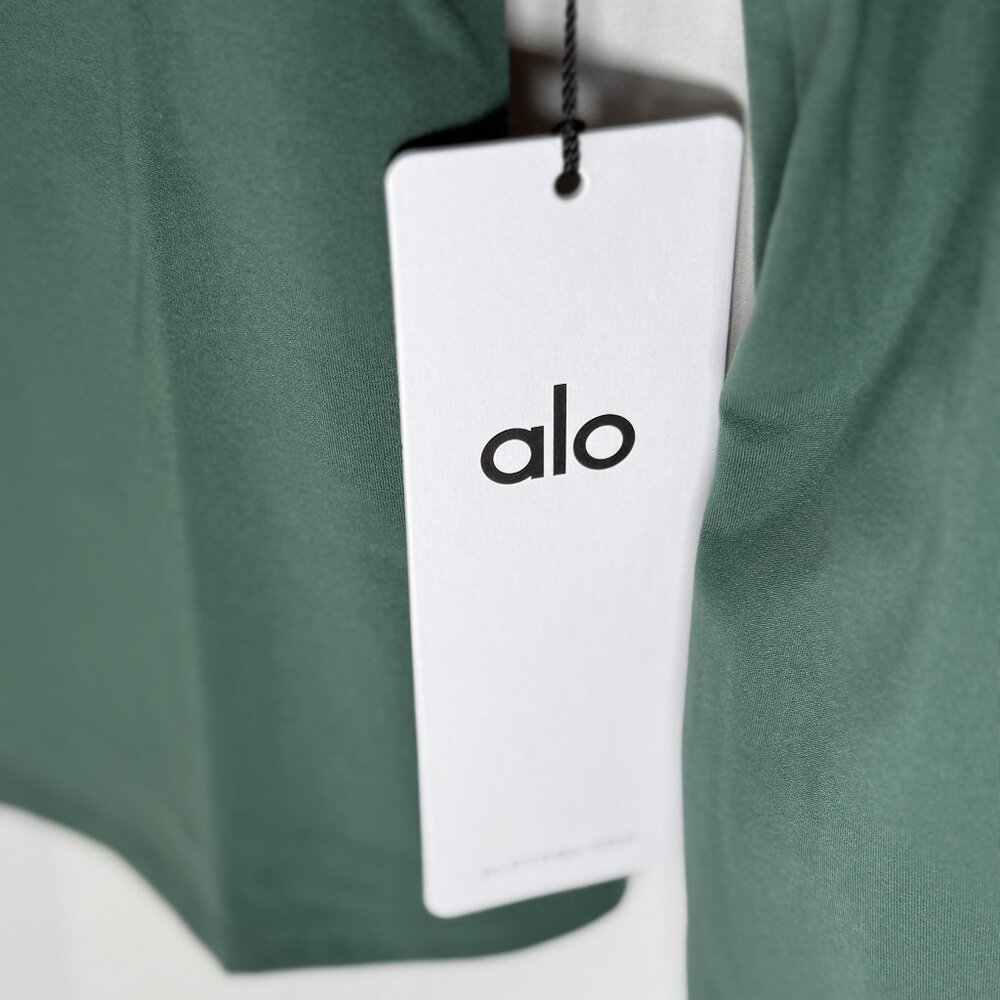 ALO Yoga Softsculpt 1/4 Zip Longsleeve NWT Clover Green - Picture 4 of 10
